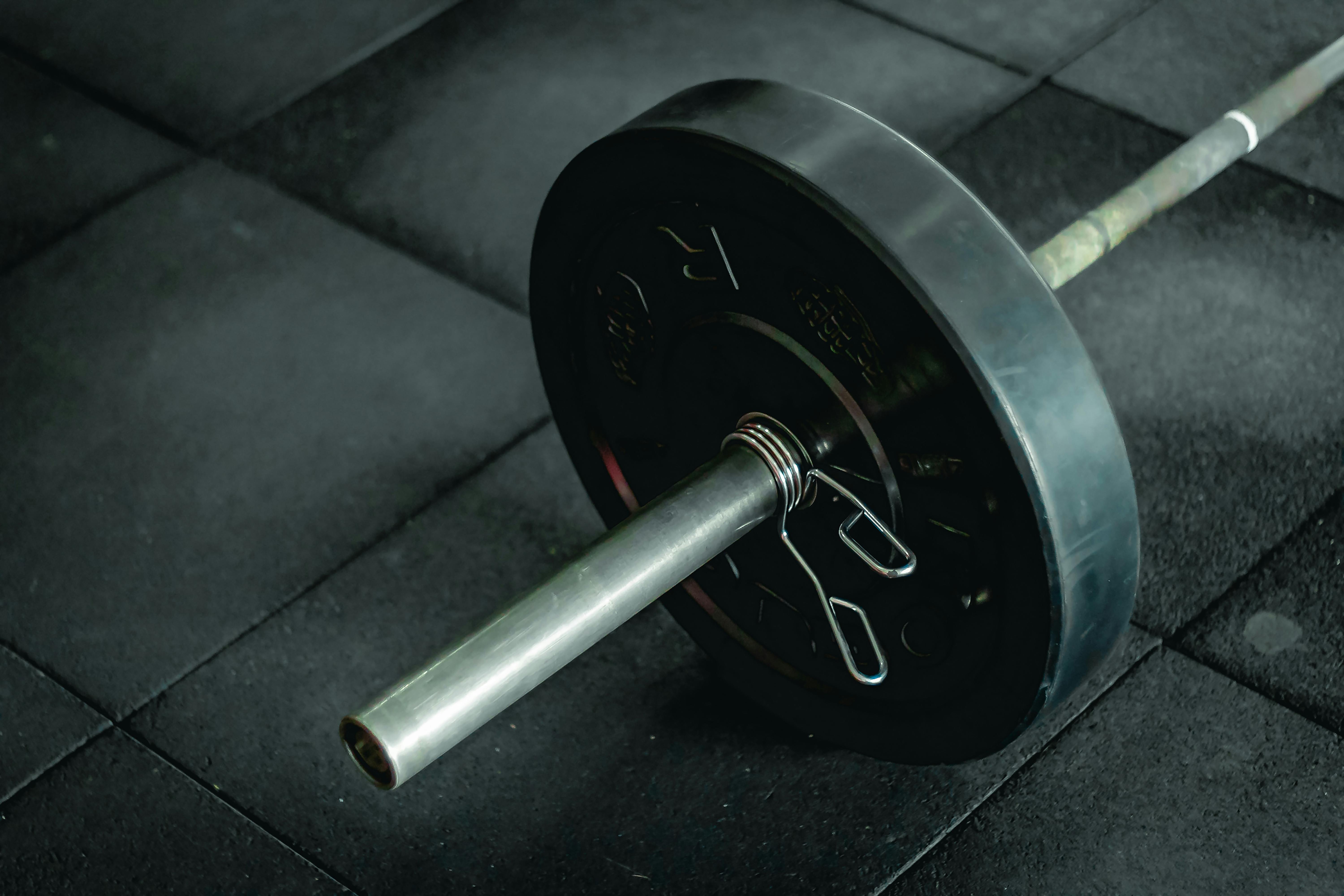 Professional barbell and weight plates - Transform your performance with Forcync